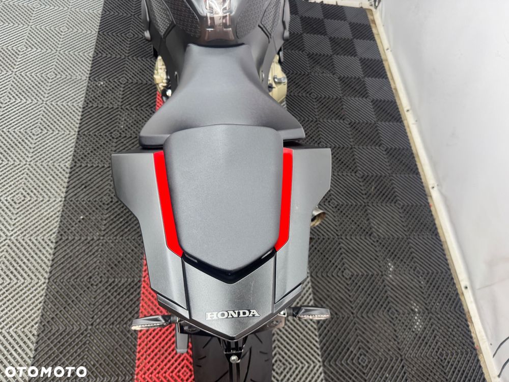 Honda CBR - 22