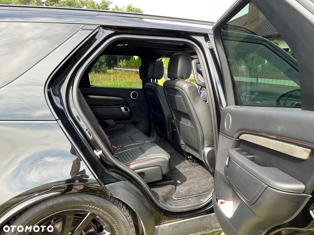 Land Rover Discovery 3.0 TD6 HSE Luxury - 38