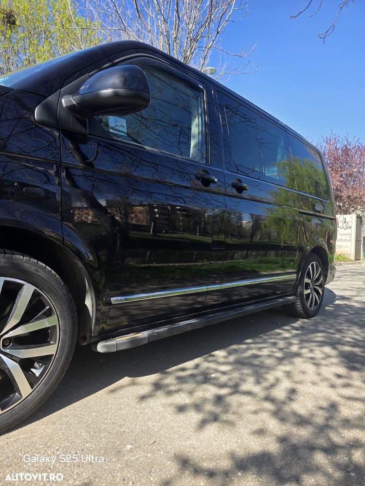 Volkswagen Multivan - 23