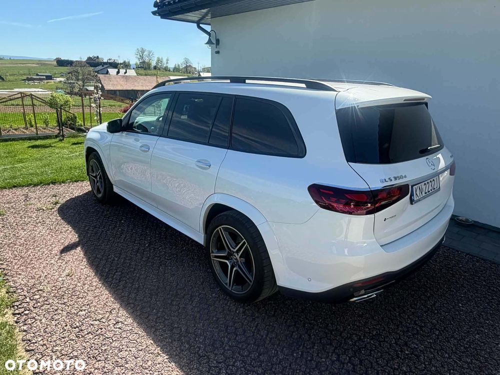 Mercedes-Benz GLS - 10
