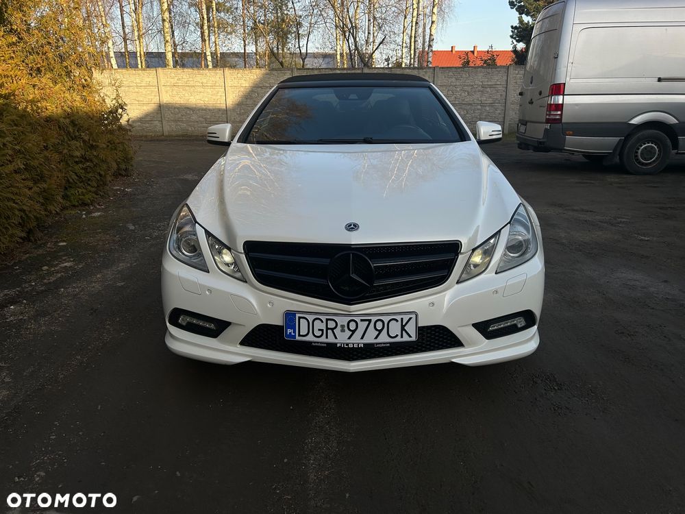 Mercedes-Benz Klasa E - 9