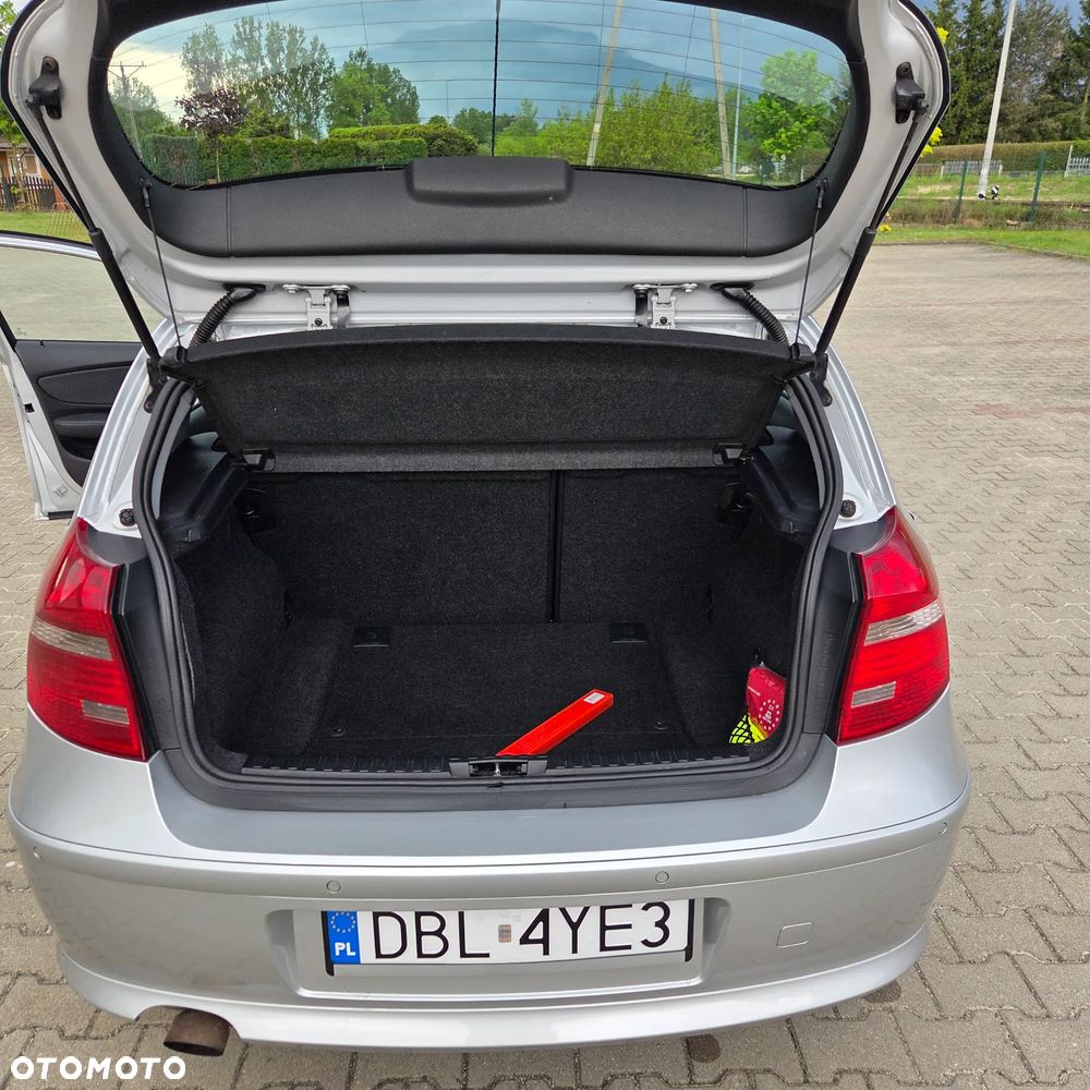BMW Seria 1 - 19