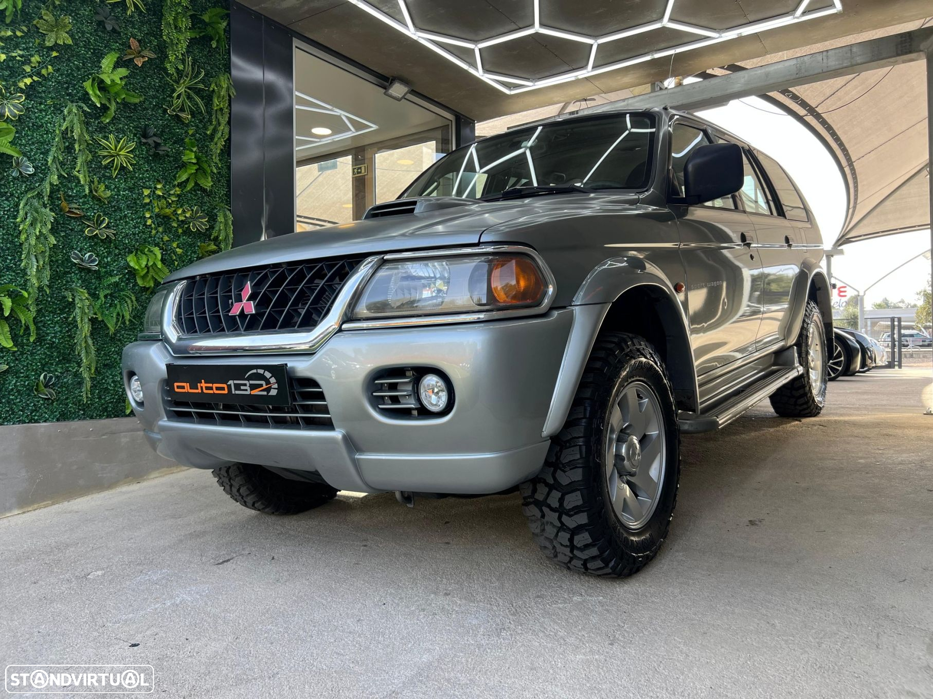 Mitsubishi Pajero Sport 2.5 TD GLS - 3