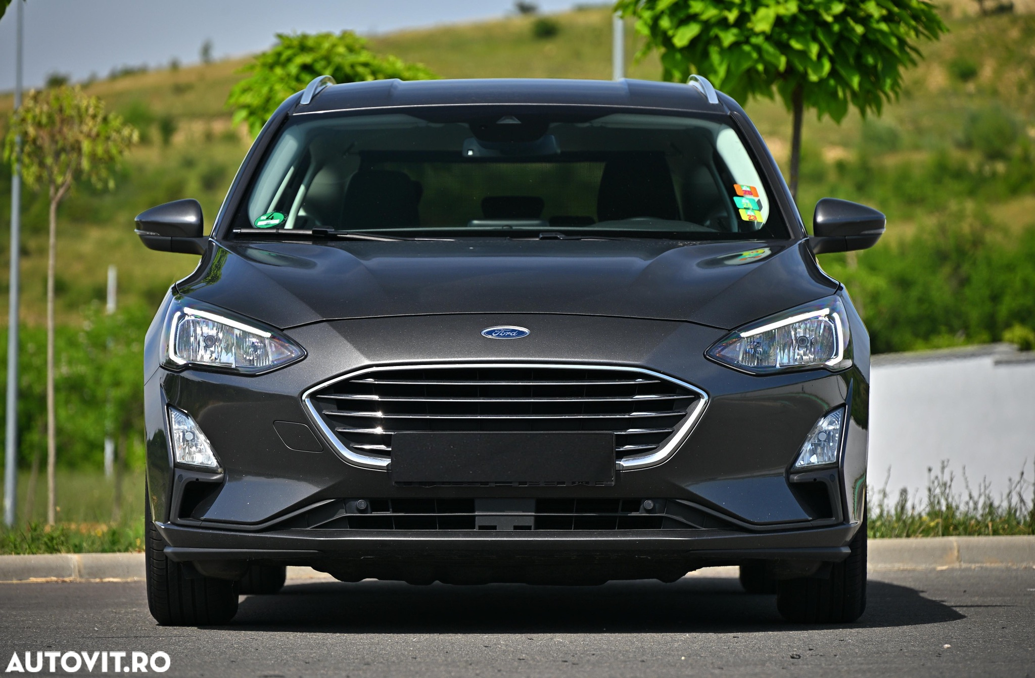 Ford Focus Turnier 1.5 EcoBlue Start-Stopp-System Aut. TITANIUM - 3