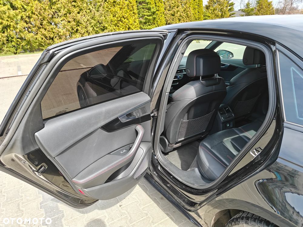 Audi A4 Limousine 2.0 TFSI quattro S tronic design - 23