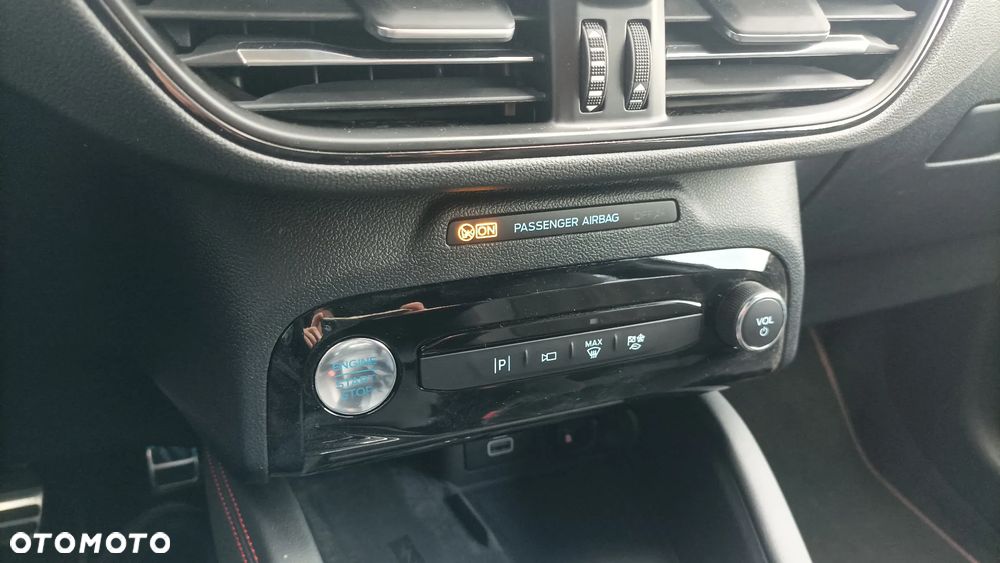 Ford Kuga 2.5P PHEV FWD ST-Line X - 27