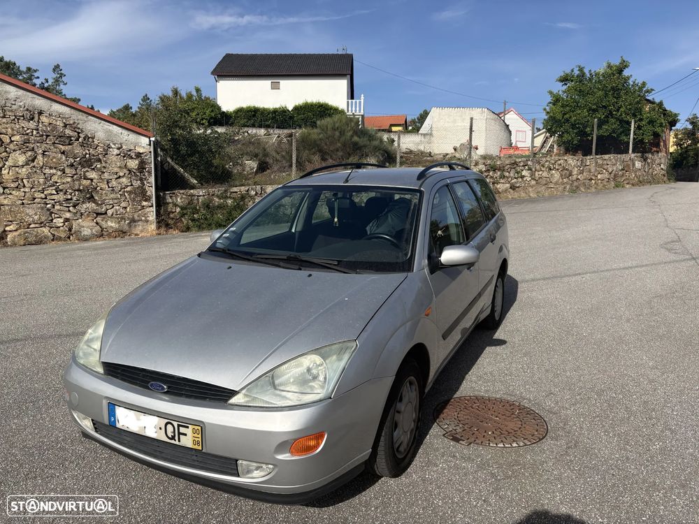 Ford Focus SW 1.4 Ambiente - 1