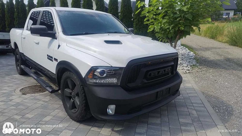 Dodge RAM - 1