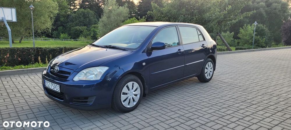 Toyota Corolla 1.4 D-4D Sol - 1