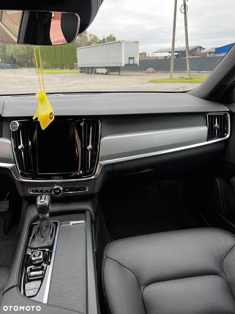 Volvo V90 D3 Geartronic Momentum - 31
