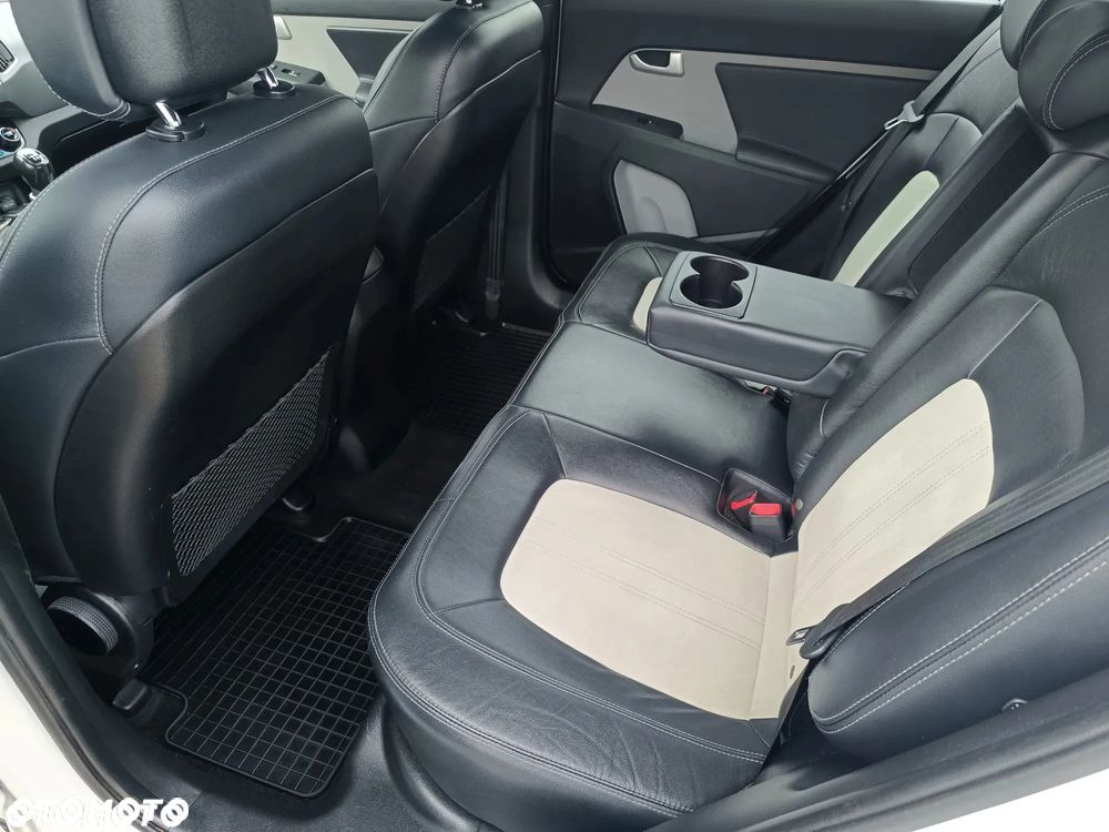Kia Sportage 1.6 GDI Business Line 2WD - 10