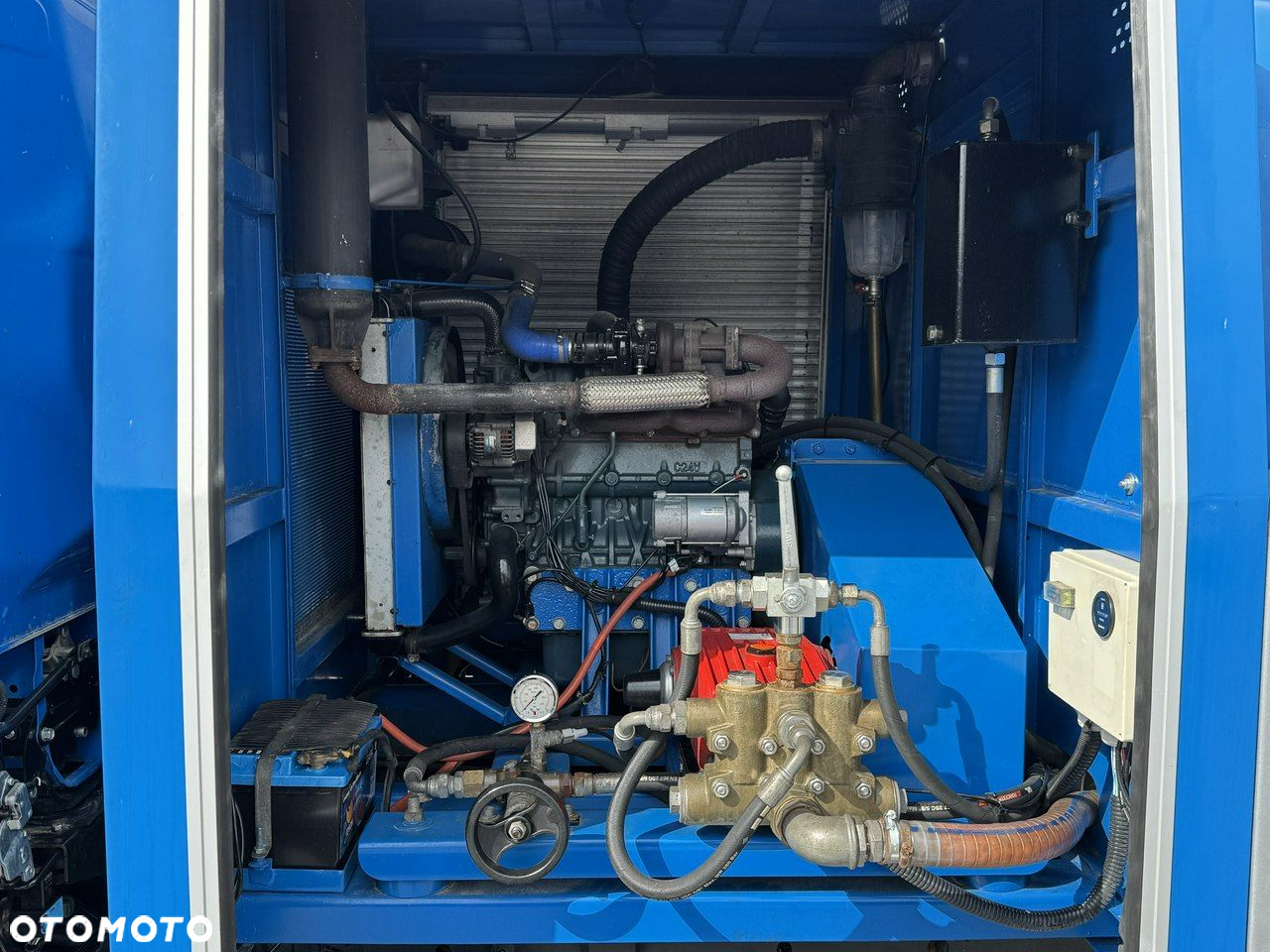 Mitsubishi Canter 7C18 3.0/150 KM Asenizcyjny - 9