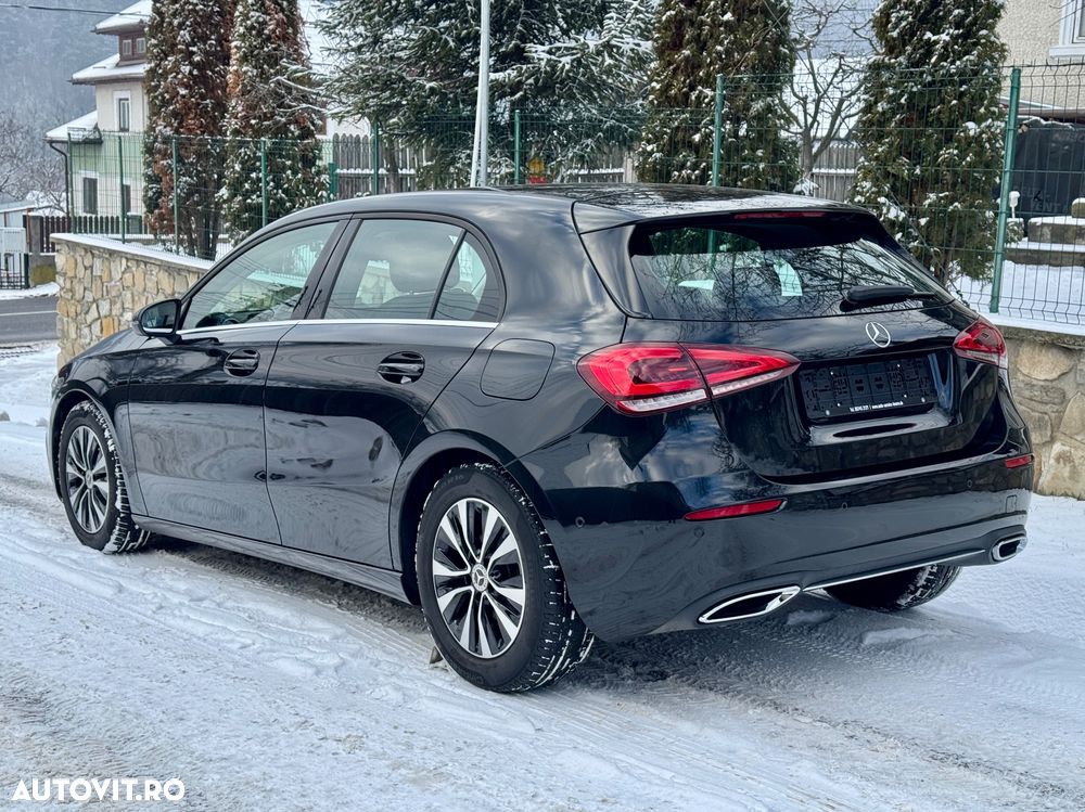 Mercedes-Benz A 180 - 9