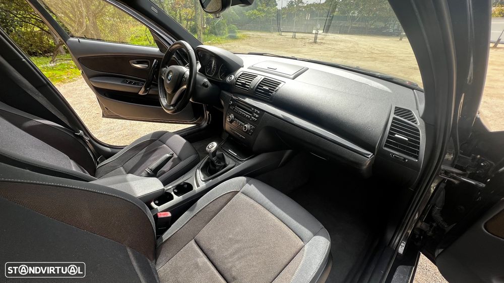 BMW 116 d Sport Line - 11