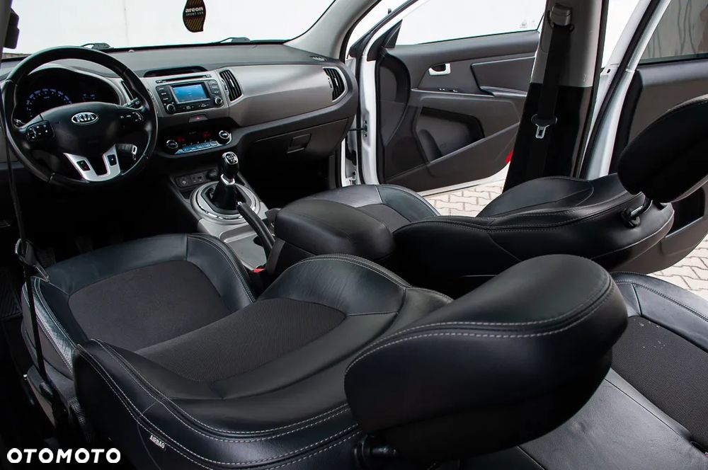 Kia Sportage 1.7 CRDI 2WD ISG Vision - 26
