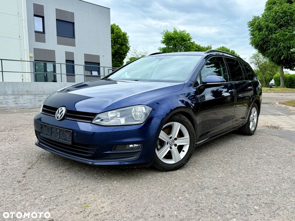 Volkswagen Golf - 2