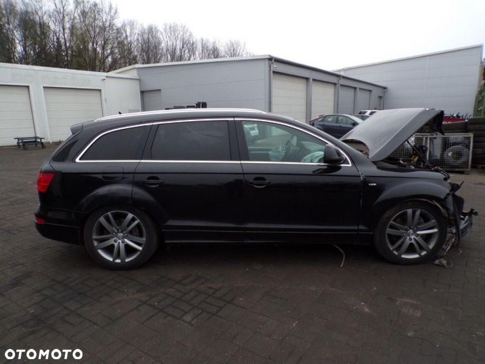 Części - Audi Q7 4L 3.0 TDI QUATTRO 06R - 3