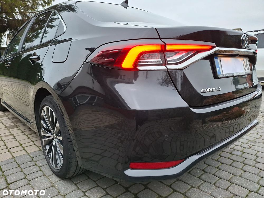 Toyota Corolla 1.8 Hybrid Style - 13