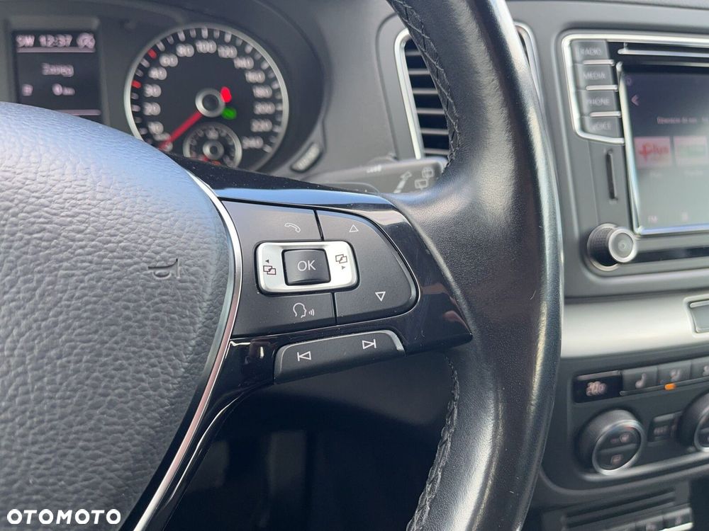 Volkswagen Sharan 2.0 TDI BMT Comfortline DSG - 23