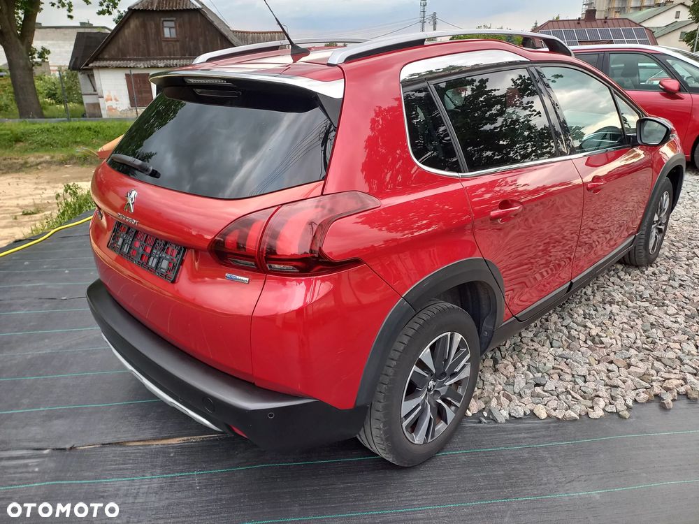 Peugeot 2008 1.2 Pure Tech Access EU6 - 12