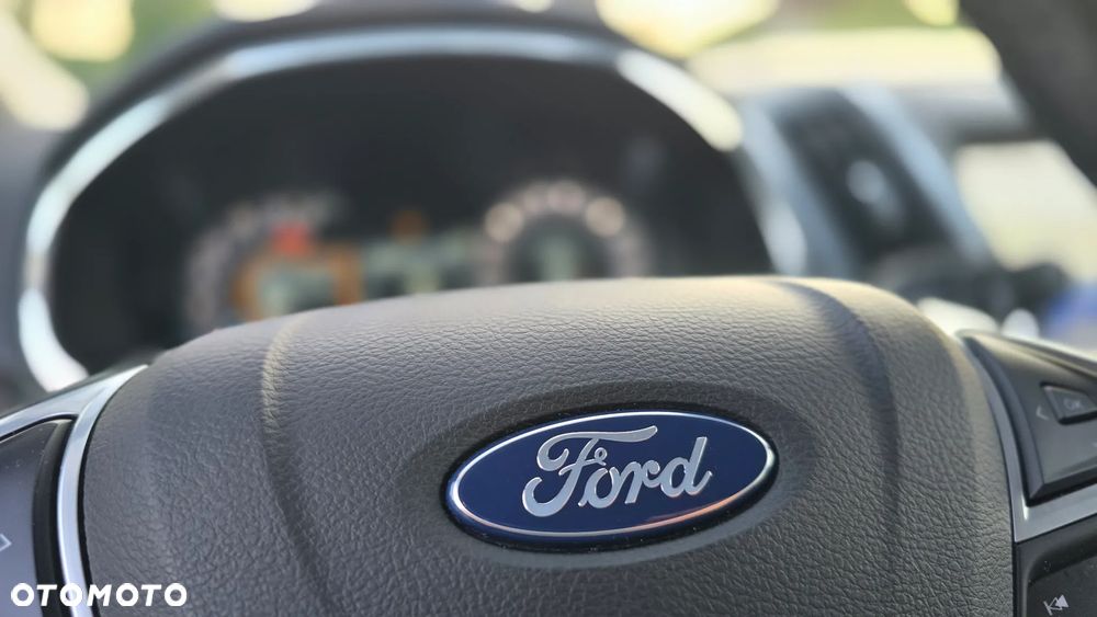 Ford S-Max 2.0 EcoBlue Titanium - 22