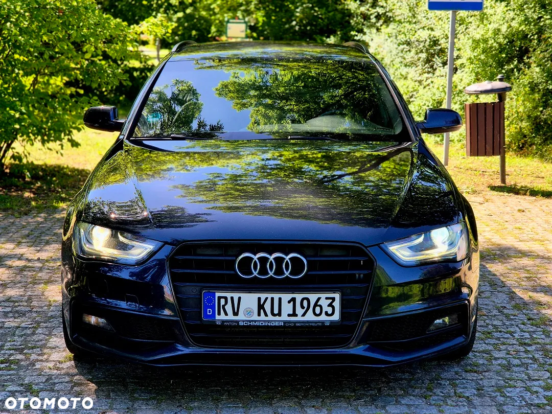 Audi A4 Avant 2.0 TDI DPF S line Sportpaket - 4