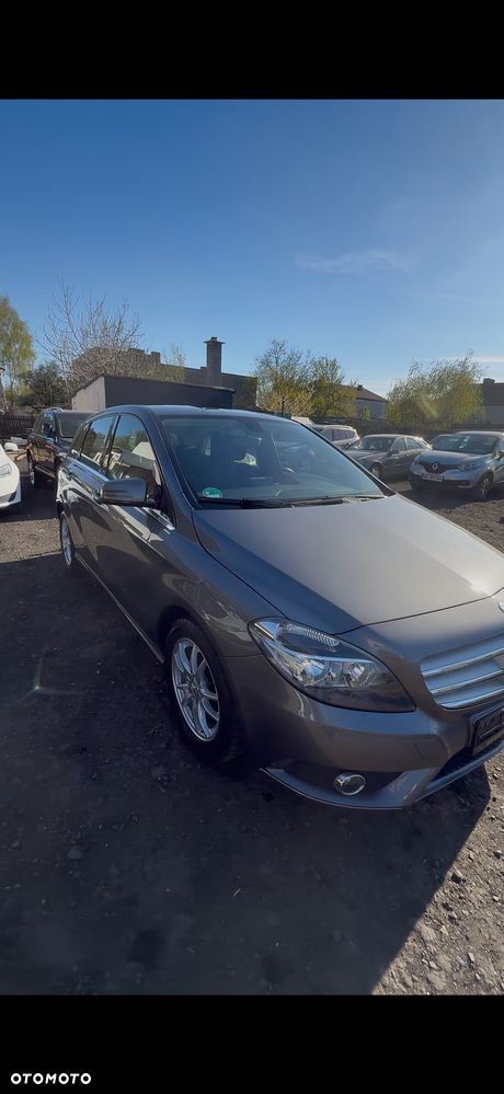 Mercedes-Benz Klasa B 180 (BlueEFFICIENCY) - 6