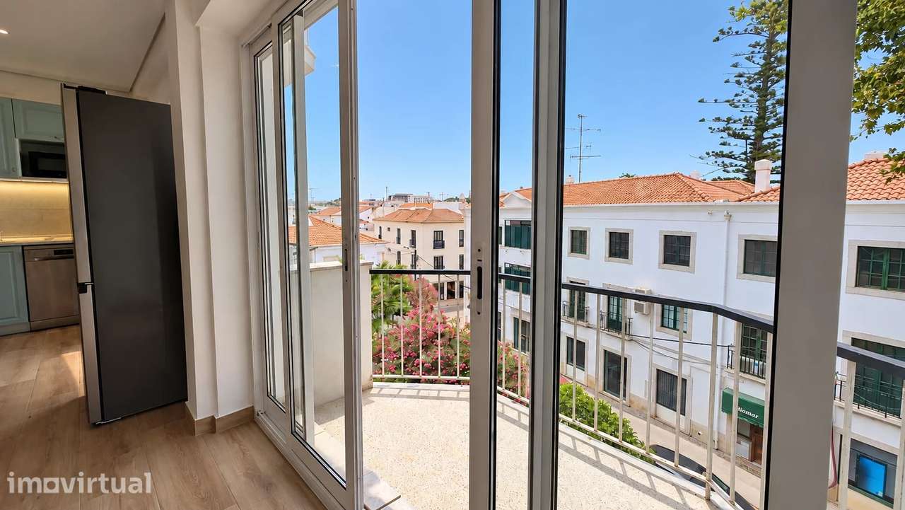 T2 renovado com suite e ar condicionado no centro de Tavira - Grande imagem: 3/21