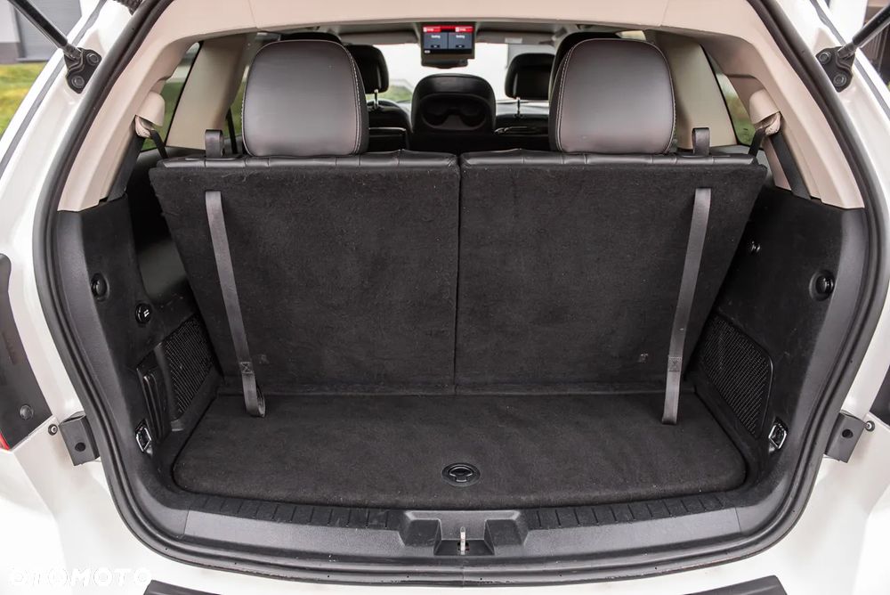 Fiat Freemont 2.0 Multijet 16V DPF Automatik Allrad Black Code - 36