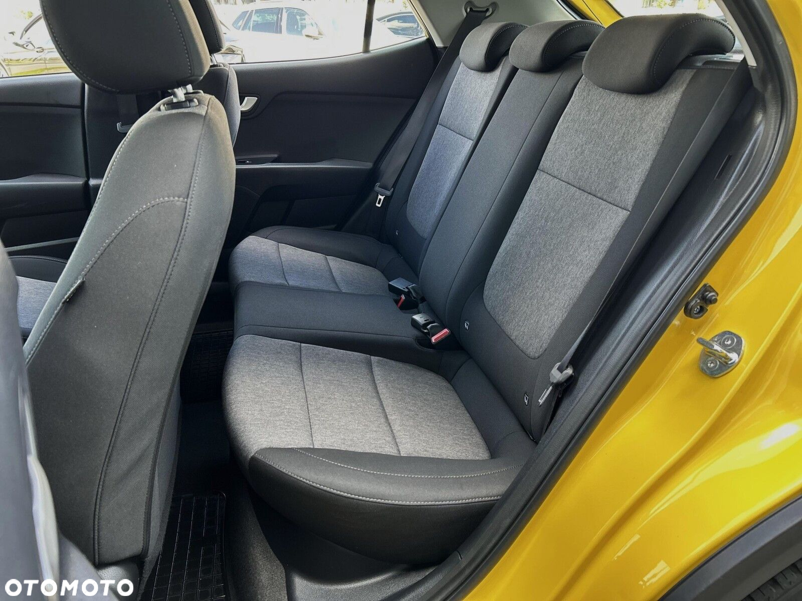 Kia Stonic - 10