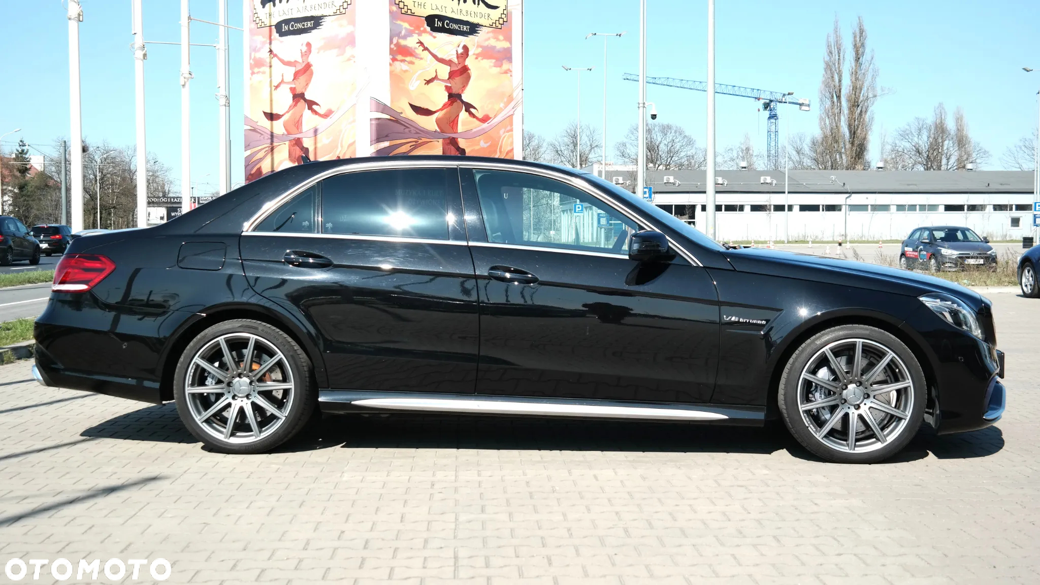 Mercedes-Benz Klasa E 63 AMG S 4-Matic - 29