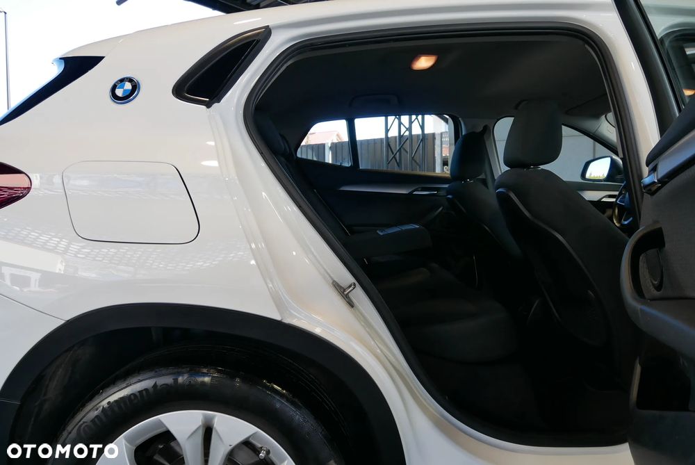 BMW X2 xDrive25e Advantage Plus - 11