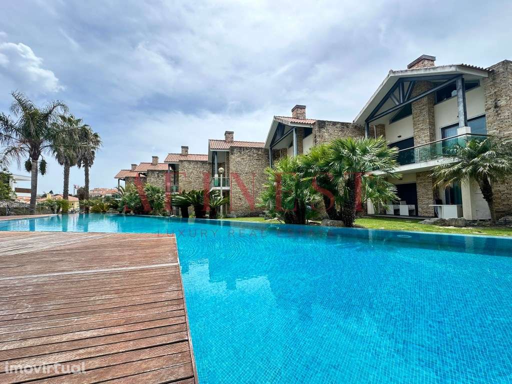 MORADIA T4 MOBILADA EM CONDOMÍNIO - ALCABIDECHE - VILLA BRASIL - Grande imagem: 2/22