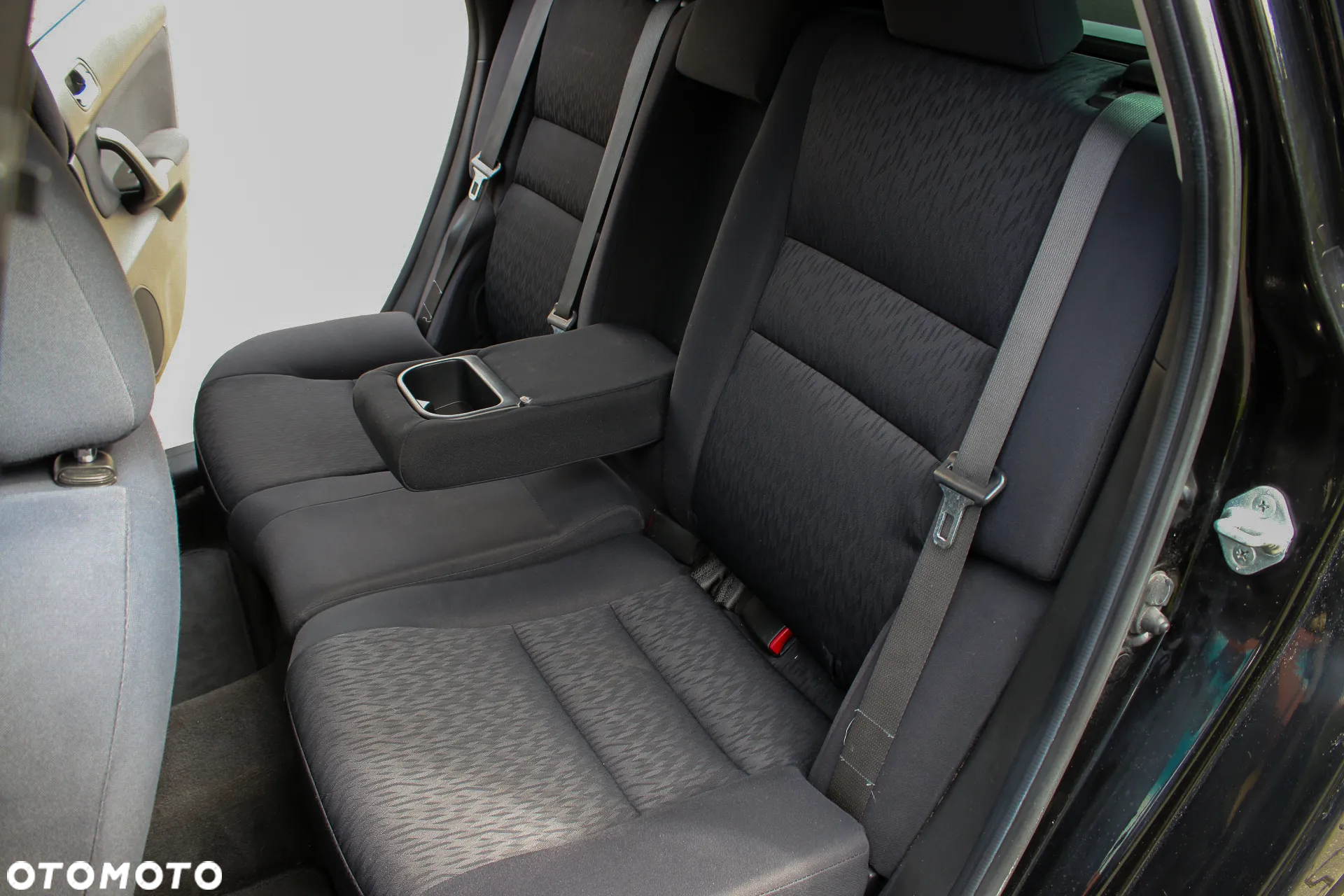 Honda Accord 2.0 Executive - 30