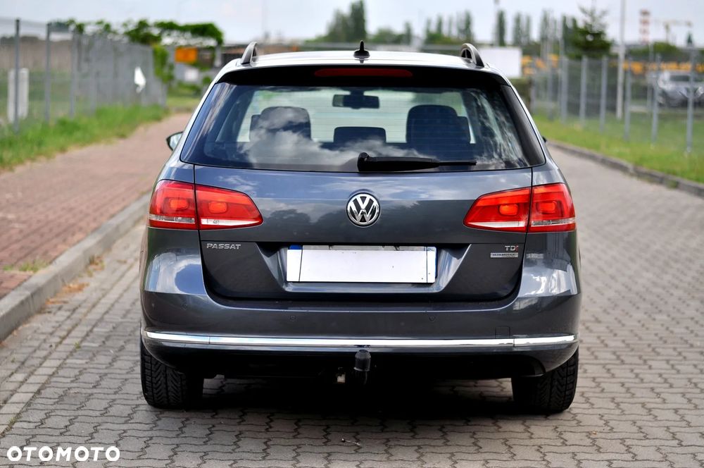 Volkswagen Passat - 7