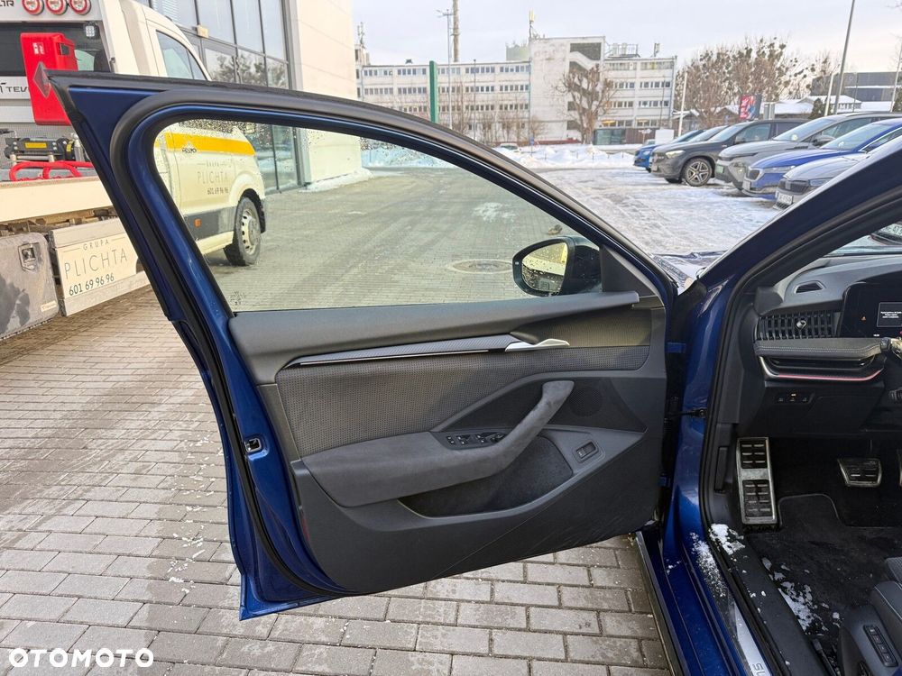 Skoda Superb 2.0 TSI Sportline DSG - 14