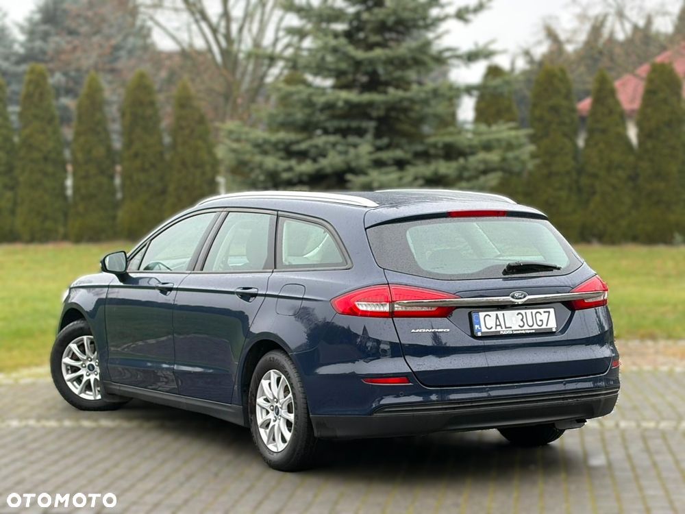 Ford Mondeo - 8