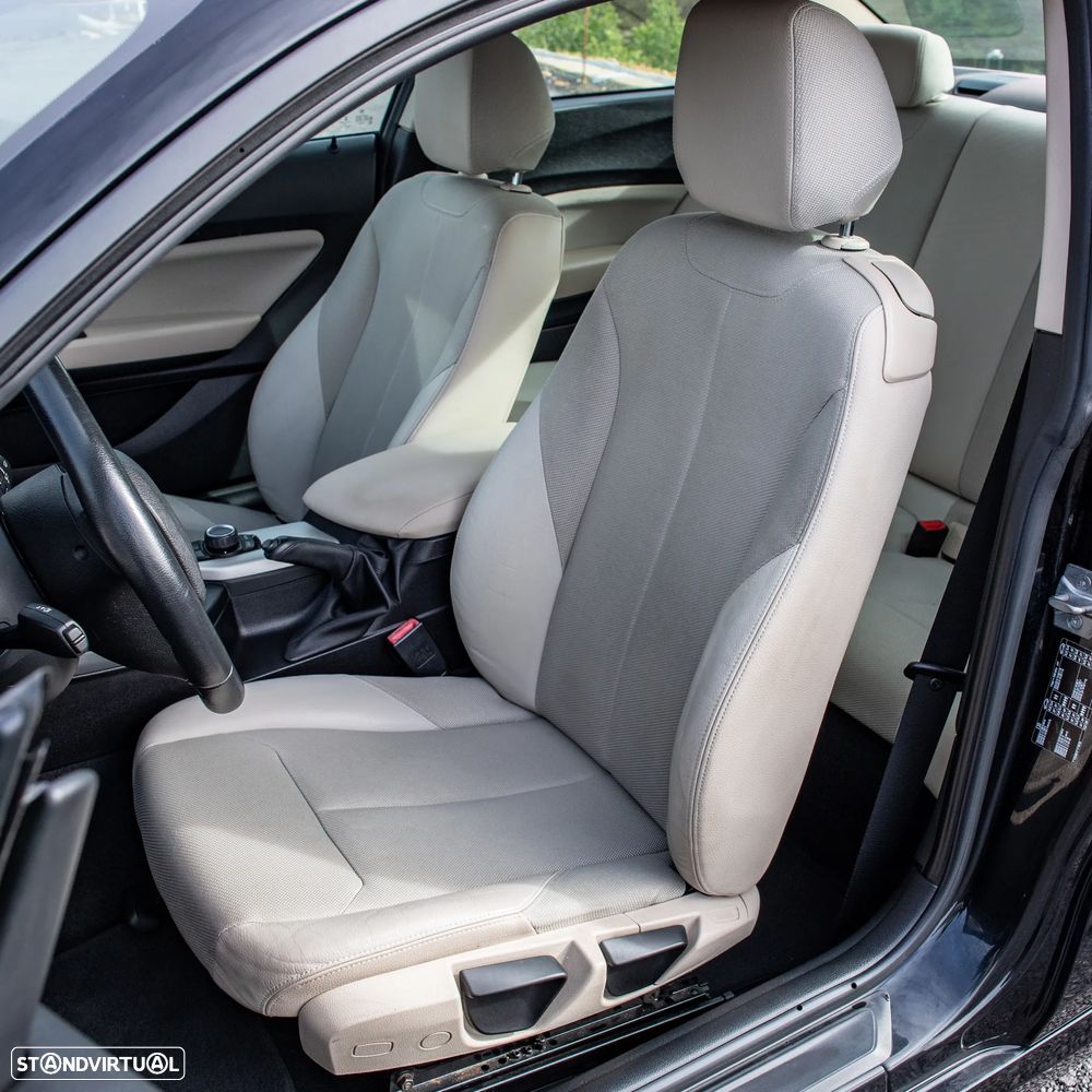 BMW 218 d Coupe Line Luxury - 7