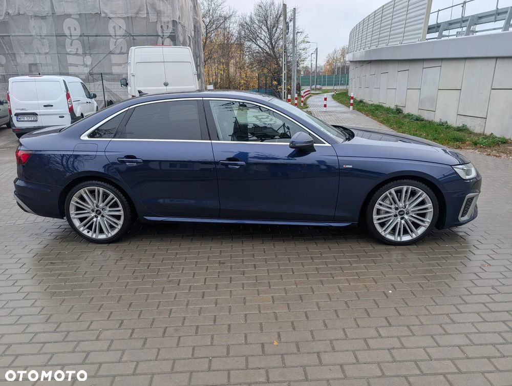 Audi A4 Limousine - 9