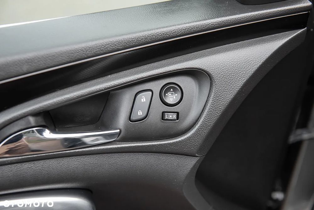 Opel Insignia 2.0 CDTI 4x4 ecoFLEX Start/Stop Sport - 16