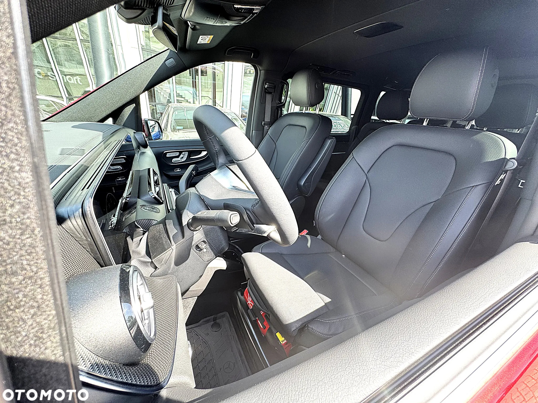 Mercedes-Benz Klasa V 300 d 4-Matic Avantgarde 9G-Tronic (d³ugi) - 16