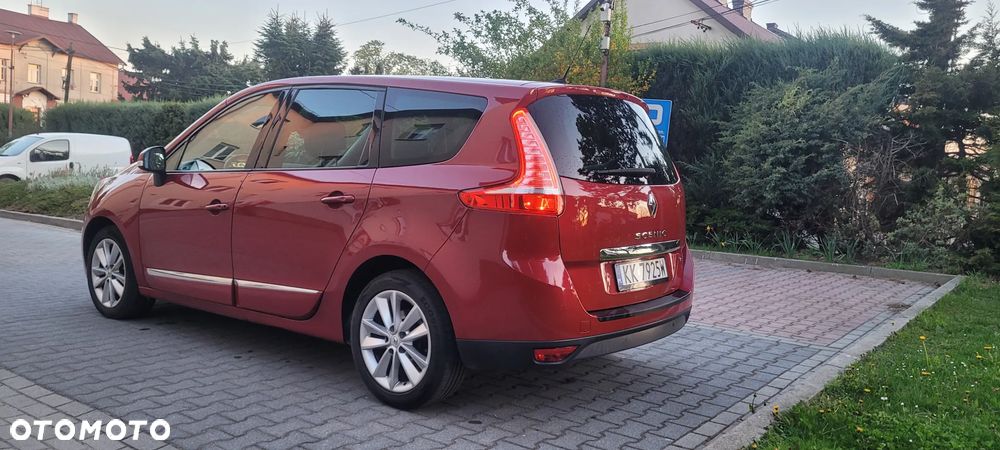 Renault Scenic - 3