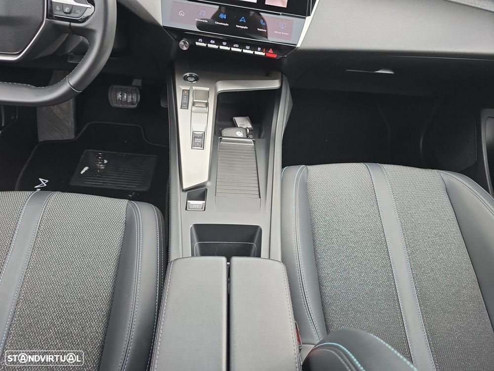 Peugeot 308 SW 1.2 PureTech Allure EAT8 - 11