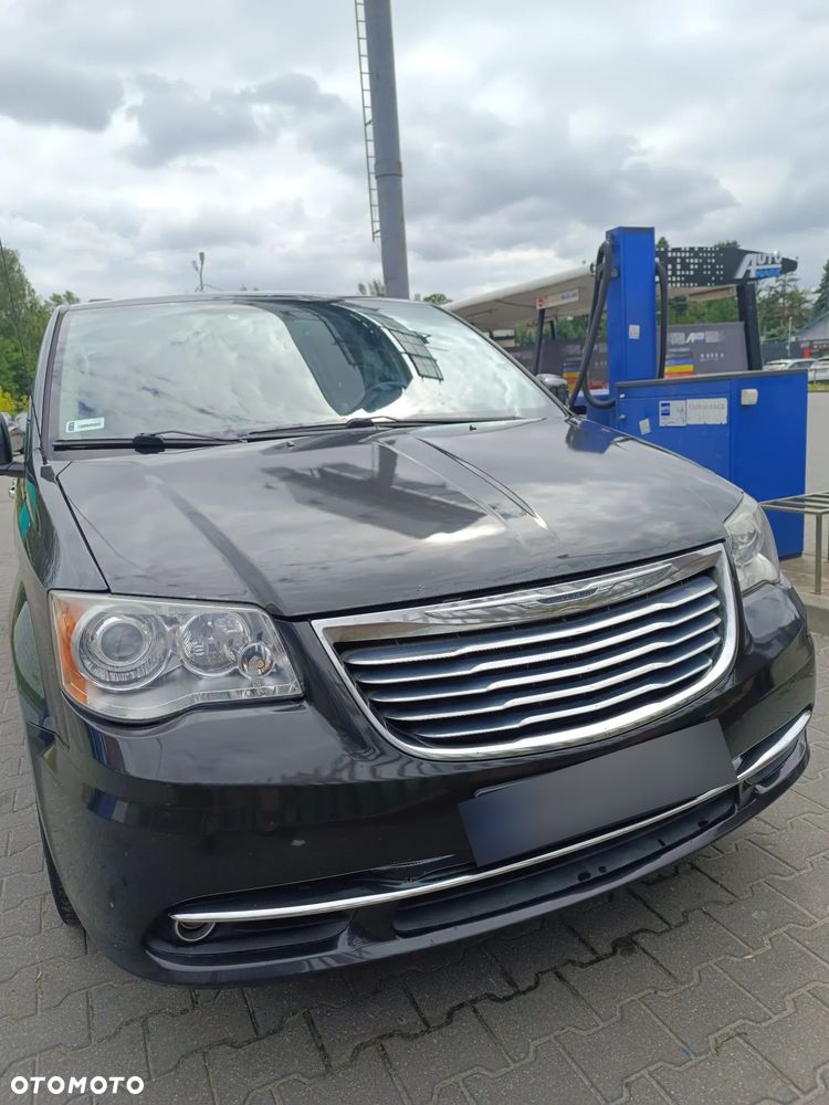 Chrysler Town & Country 3.6 Touring - 15