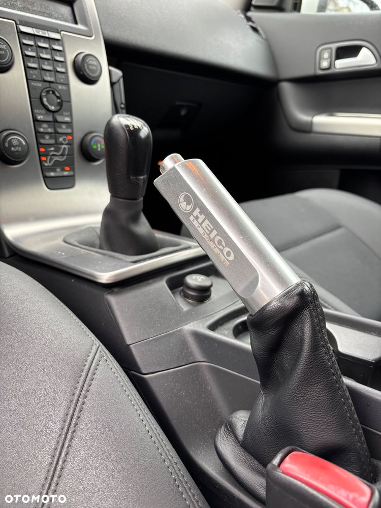 Volvo C30 T5 Momentum - 8