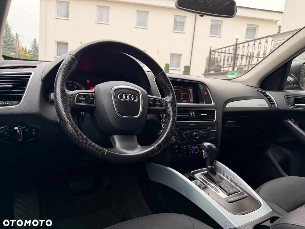 Audi Q5 2.0 TFSI quattro tiptronic - 27