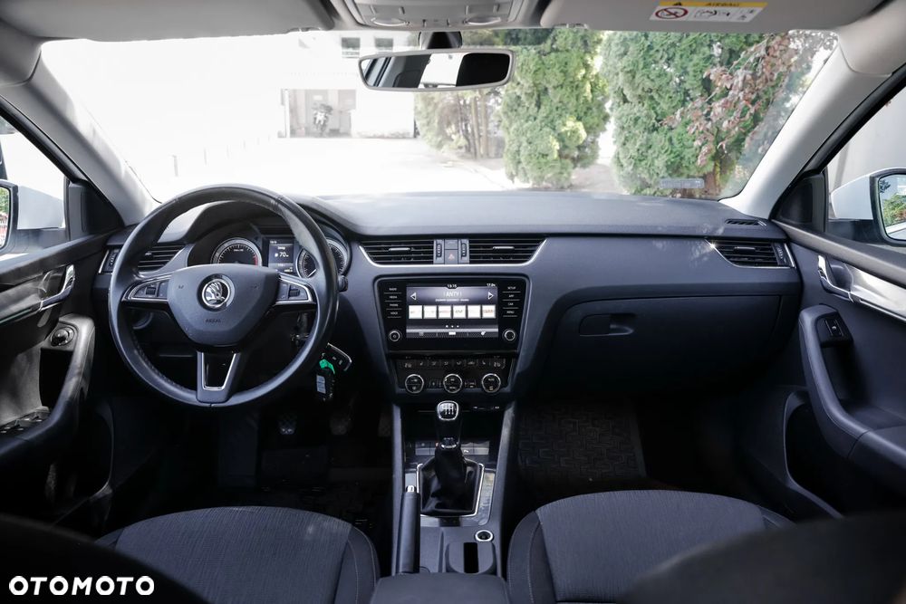Skoda Octavia - 14