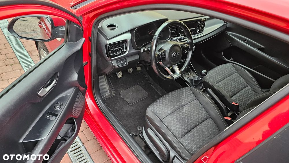 Kia Rio 1.2 L Business Line - 28