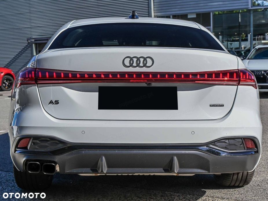 Audi A5 Limousine - 3