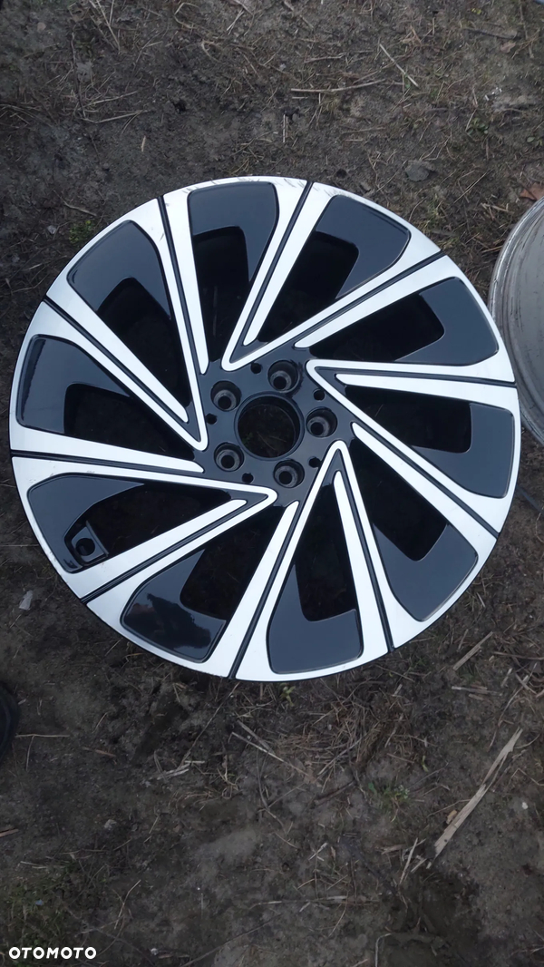 Felga oryginał Mercedes E A2144013000 19X8,5J ET 35,5J 5X112